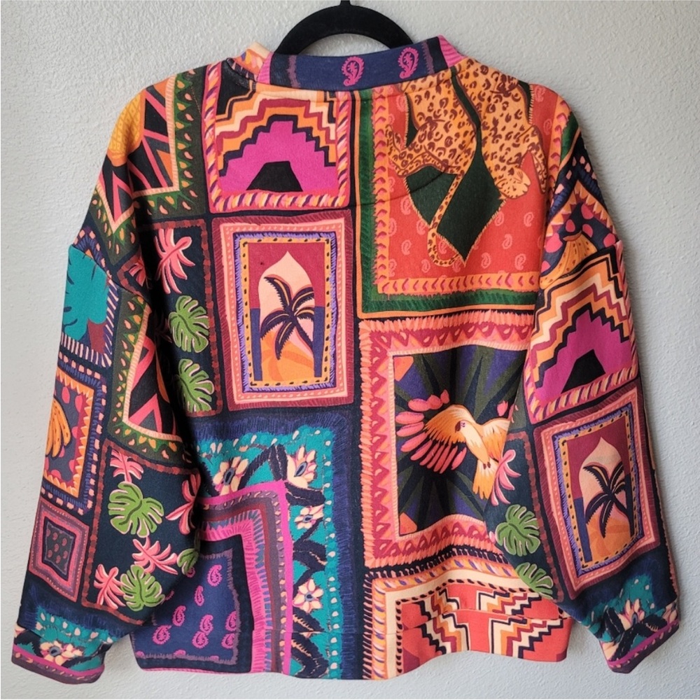 Farm Rio Mixed Scarves Patchwork Sweatshirt Bird Tropical Print Boxy Pullover 🐆 - Picture 4 of 7